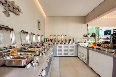 لمون تری هتل ال ال سی