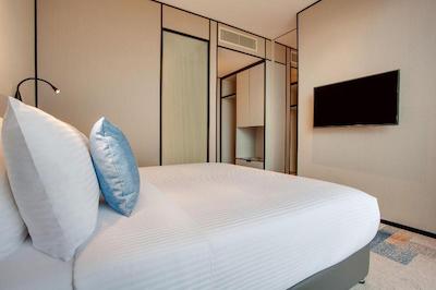 لمون تری هتل ال ال سی