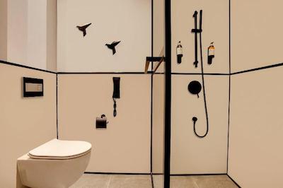 لمون تری هتل ال ال سی