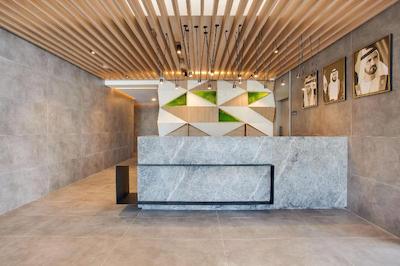 لمون تری هتل ال ال سی