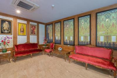 جی اند وای هتل