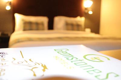 بوراک هتل بای جم استونز