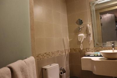 بوراک هتل بای جم استونز