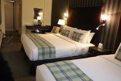 بوراک هتل بای جم استونز