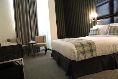 بوراک هتل بای جم استونز