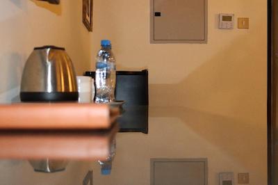 بوراک هتل بای جم استونز