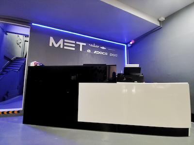 مت ا اسپیس پاد ات ایسوک