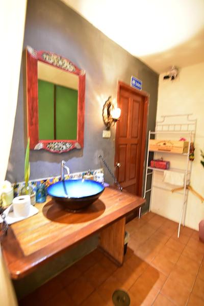 نگو هوم انشنت هتل