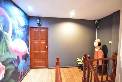 نگو هوم انشنت هتل