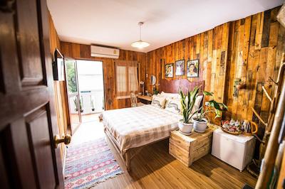 نگو هوم انشنت هتل