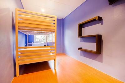 ای تی اسمایل هاوس