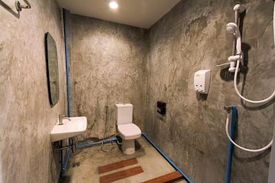 ای تی اسمایل هاوس