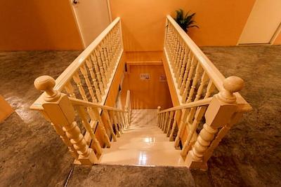 ای تی اسمایل هاوس