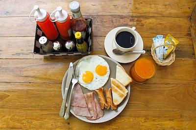 ای تی اسمایل هاوس