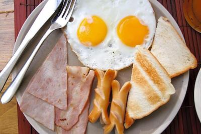 ای تی اسمایل هاوس