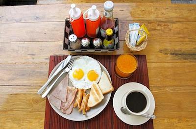 ای تی اسمایل هاوس