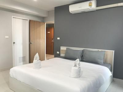 پلوئن پلوئن رزیدنس