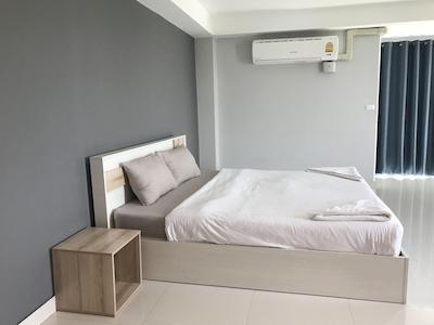 پلوئن پلوئن رزیدنس