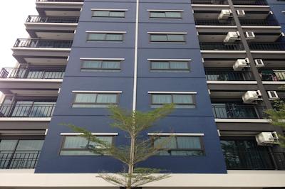 پلوئن پلوئن رزیدنس