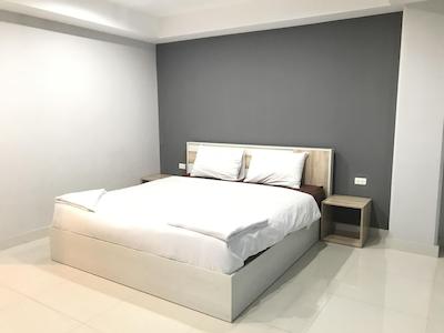 پلوئن پلوئن رزیدنس