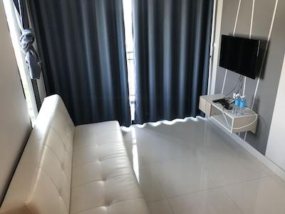 پلوئن پلوئن رزیدنس