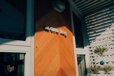 مورن اینگ هاستل