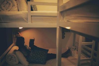 مورن اینگ هاستل