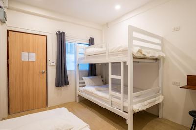 مورن اینگ هاستل