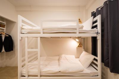 مورن اینگ هاستل