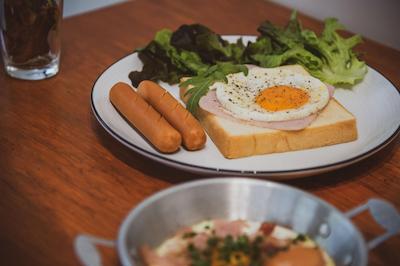 مورن اینگ هاستل