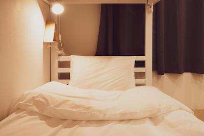 مورن اینگ هاستل