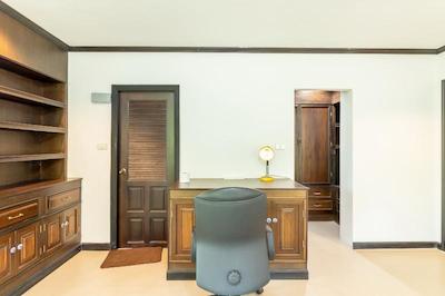 پرایم رز پلیس