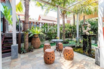 پرایم رز پلیس