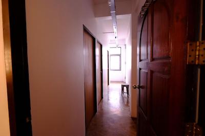 42 گست هاورس