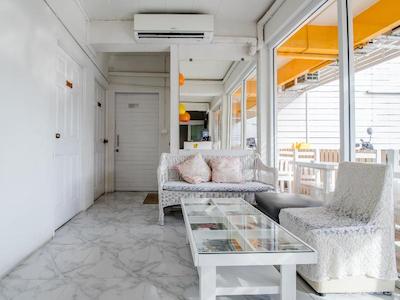 تیک ای رست دونموآنگ رزیدنس