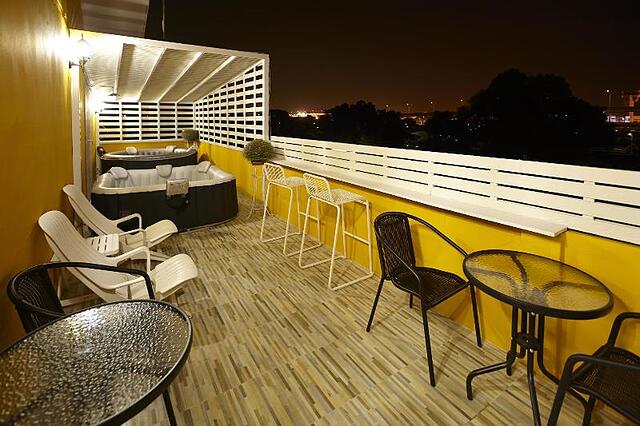 تیک ای رست دونموآنگ رزیدنس