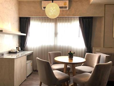 د گرین ویوو هتل