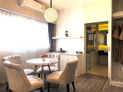 د گرین ویوو هتل