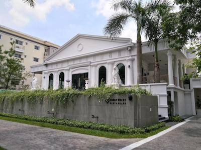 د گرین ویوو هتل