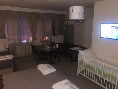 لیزیا بوتیک هتل