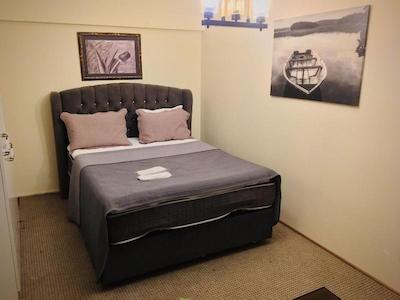 لیزیا بوتیک هتل