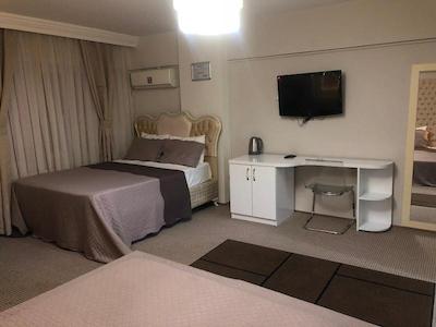 لیزیا بوتیک هتل