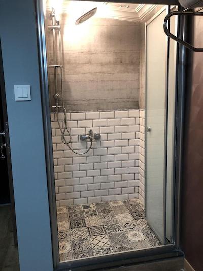 لیزیا بوتیک هتل