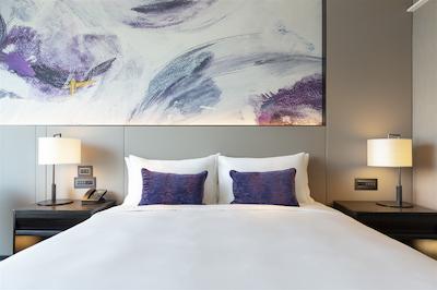 کارلتون هتل بانکوک سوکهمویت