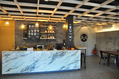 کز هاستل