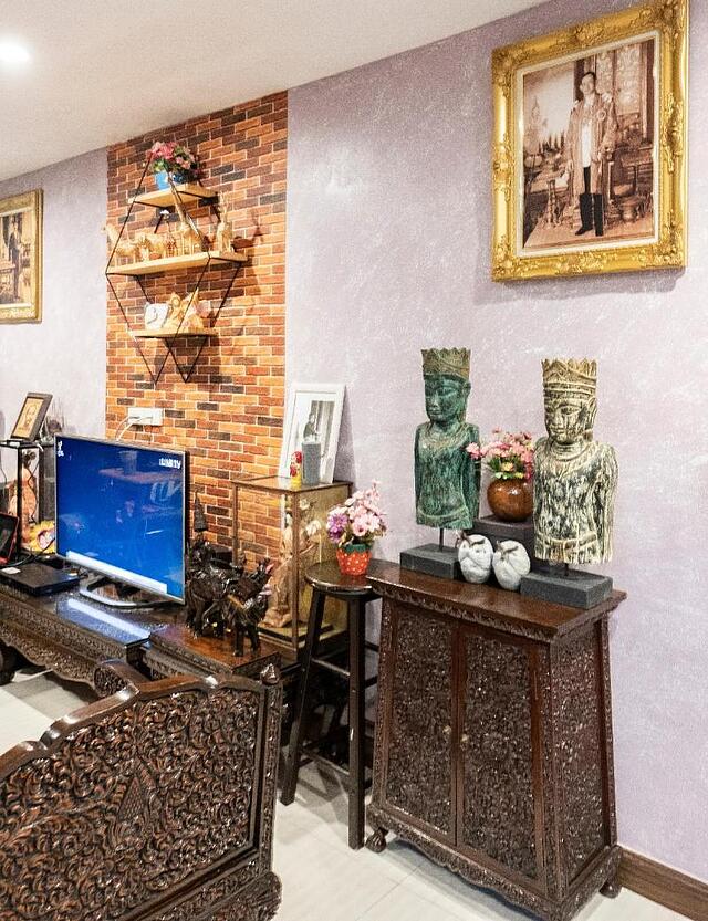 چک این مای هاستل
