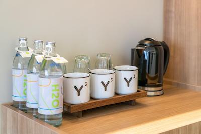 تریپل وای هتل