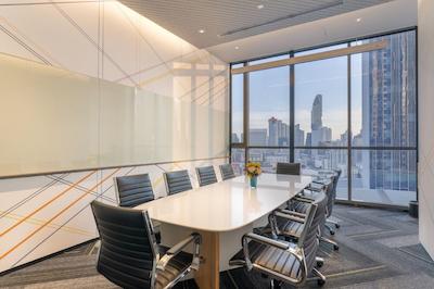 تریپل وای هتل