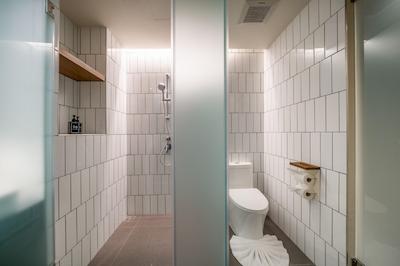 تریپل وای هتل