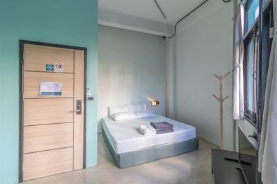 بانی بورو هاستل